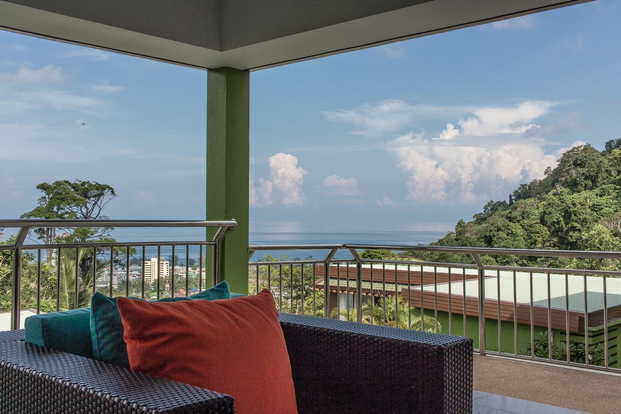 Kanita Pool Villa Karon Bagian luar foto