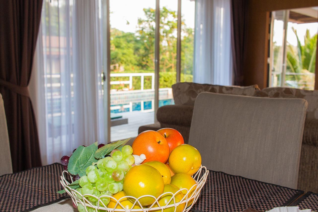 Kanita Pool Villa Karon Bagian luar foto