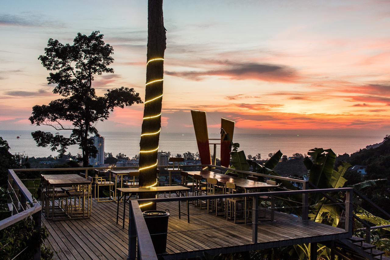Kanita Pool Villa Karon Bagian luar foto