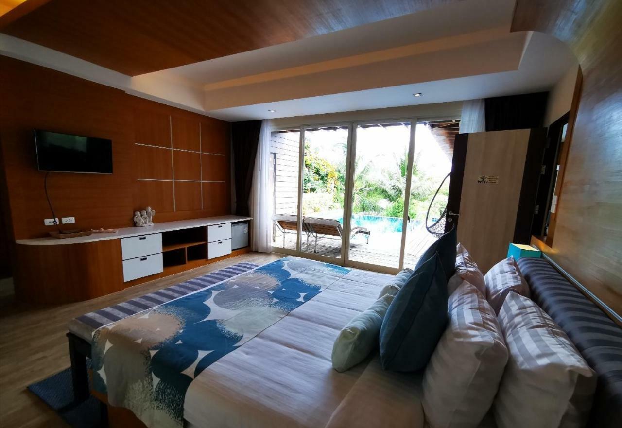 Kanita Pool Villa Karon Bagian luar foto